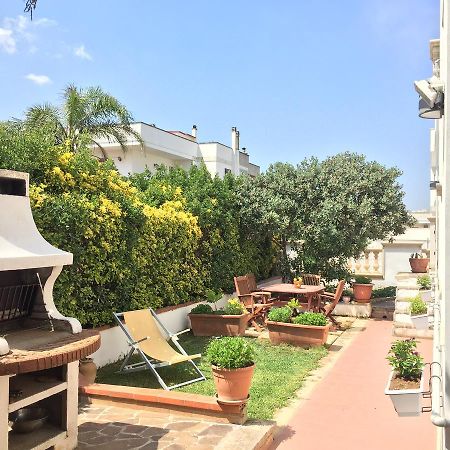 Casa Vacanza Zia Dani Castro  Ngoại thất bức ảnh